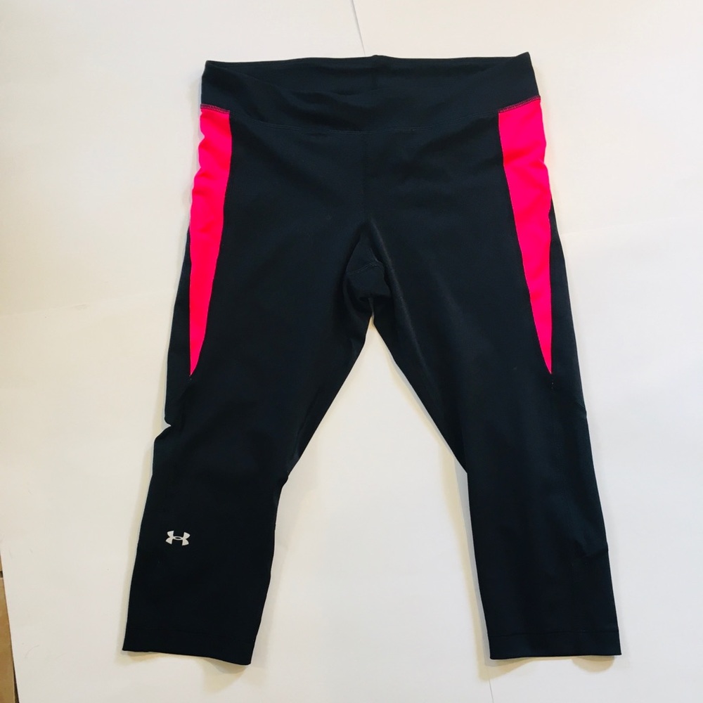 Under Armour Black and Pink Crop Leggings